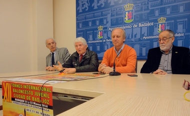 Badajoz acoge el XII Torneo Internacional de Baloncesto Juvenil