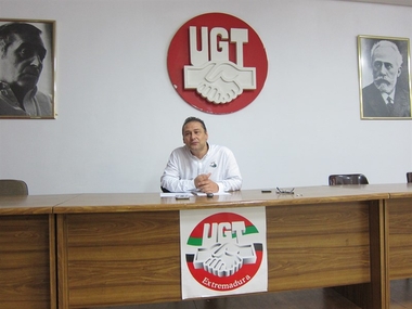 UGT Extremadura felicita la bajada del paro pero lo vincula 