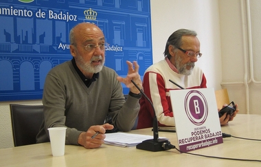 Podemos Recuperar considera que Gallardo y Vara tienen ''interés'' en que se ''desactive'' la moción de censura en Badajoz