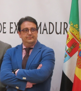 El número de casos graves y fallecidos por gripe en Extremadura en esta campaña se sitúa por 