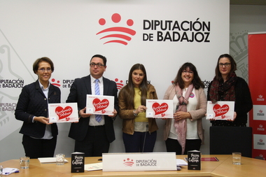 La Asociación para la Donación de Médula Ósea reconoce la labor de la Diputación y de cinco municipios de la provincia
