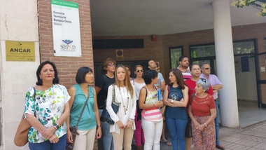 Madres y padres de niños en lista de espera del SEPAD claman a Vara: queremos los tratamientos ya