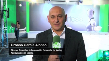 Encuentro con el director general de Canal Extremadura Televisión, Urbano García Alonso, en el Centro Extremeño de Bilbao
