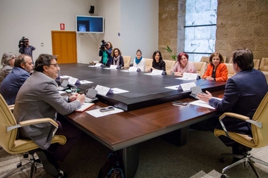 El Consejo de Gobierno autoriza la contratación del servicio de mediación familiar en Badajoz, Cáceres y Plasencia