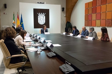 El Consejo de Gobierno autoriza 18 millones de euros en ayudas a la contratación indefinida