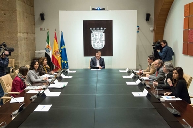 Extremadura reclamará la liquidación pendiente del IVA de 2017 en el Consejo de Política Fiscal y Financiera