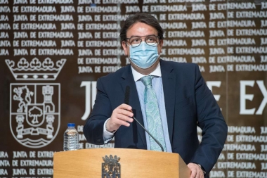 La Junta de Extremadura prohibirá los botellones y reuniones familiares de más de 15 personas