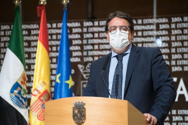 La Junta de Extremadura mejorará el sistema de petición de citas médicas en los centros de salud