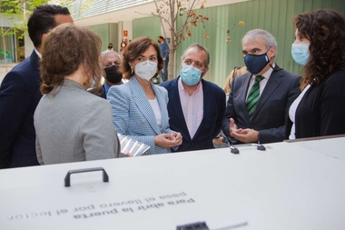 Carmen Calvo visita en Badajoz las instalaciones del Parque Científico y Tecnológico