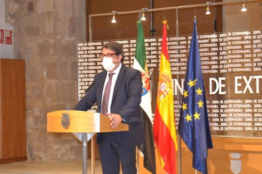 Extremadura pone fin a las restricciones de aforos y horarios en establecimientos