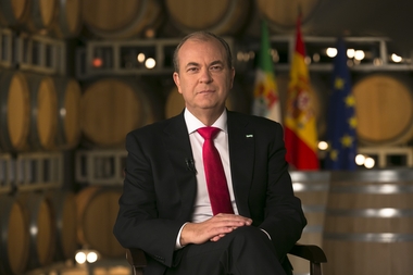 Monago en 21 párrafos y un título